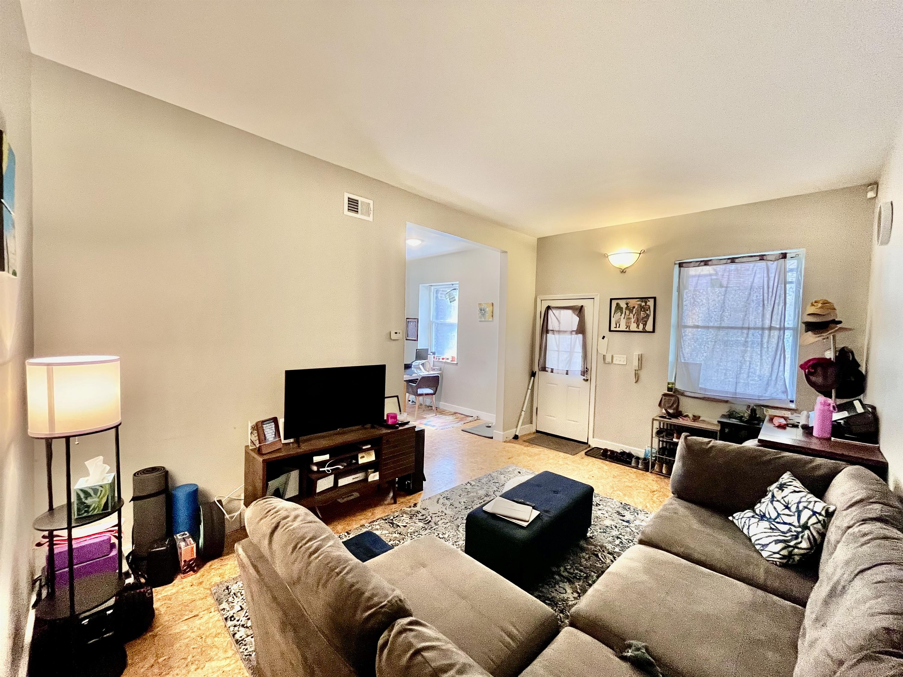 851 Goodfellow Boulevard