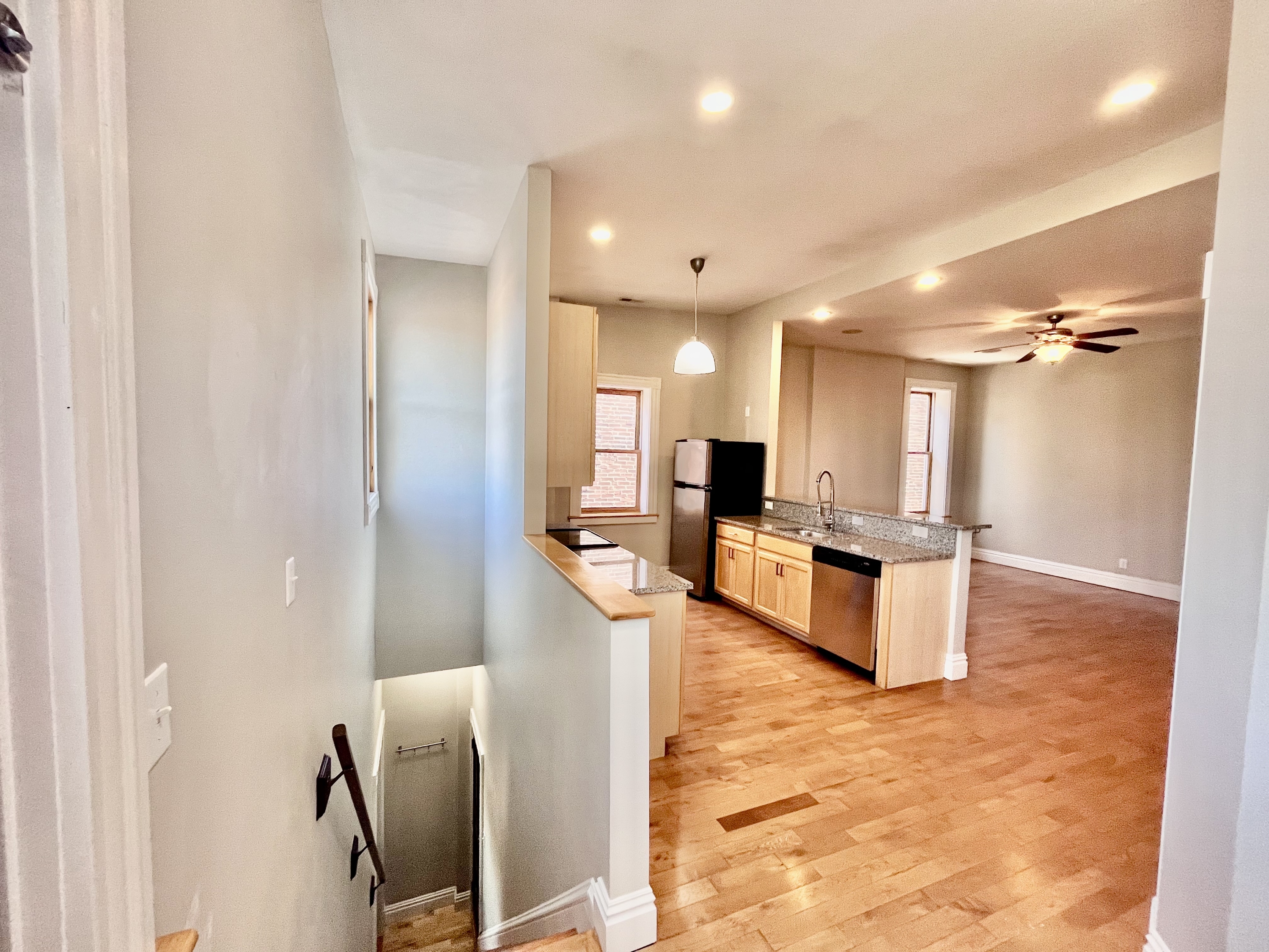3407 California Ave - 3F